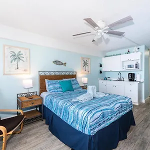I Need A Vacay Now! Remodeled , Daytona Beach United States